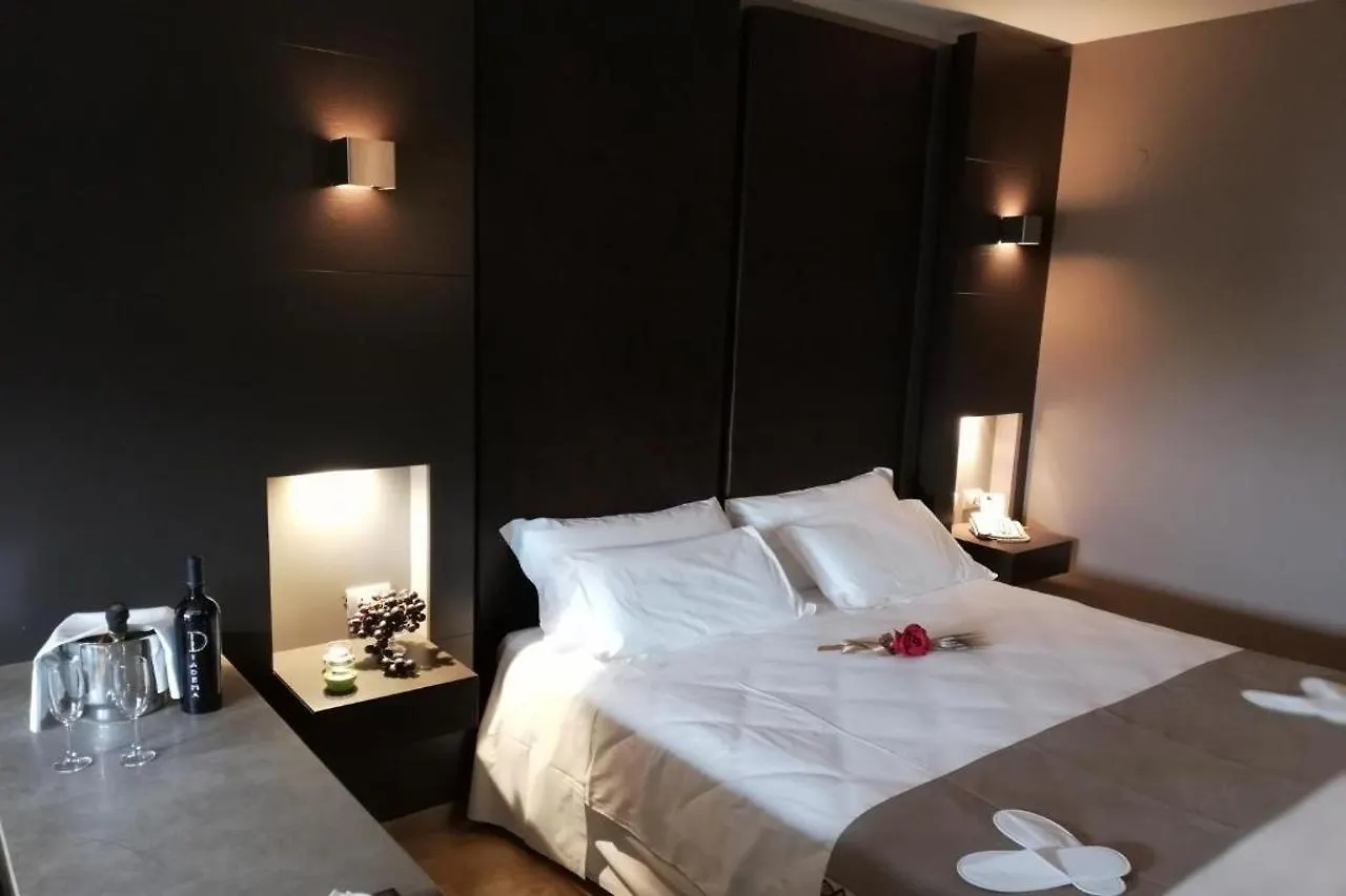 Wall Art Hotel & Residence Prato
