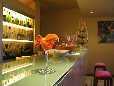 Wall Art Hotel&Residence Prato  Hotel
