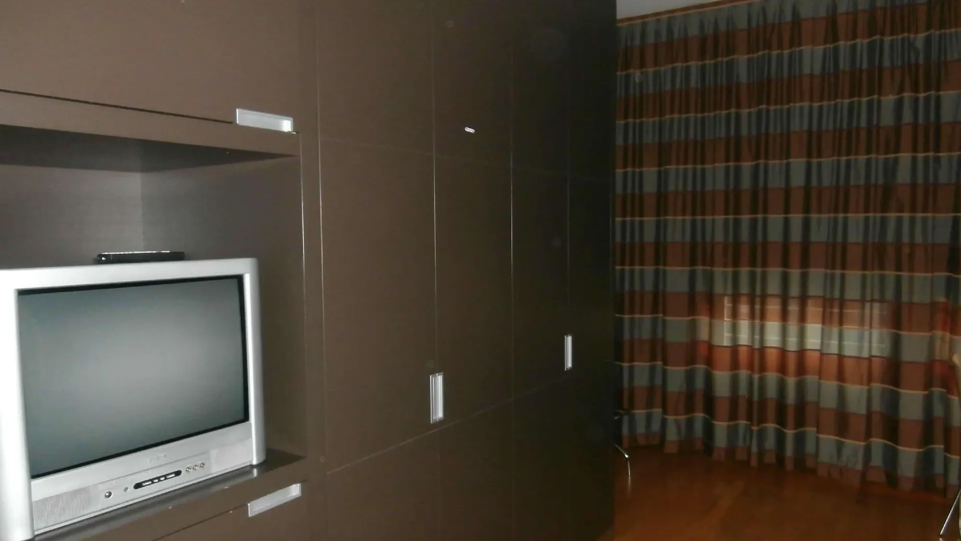 Wall Art Hotel & Residence Prato  Prato (Prato)