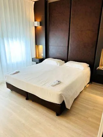 Wall Art Hotel & Residence Prato