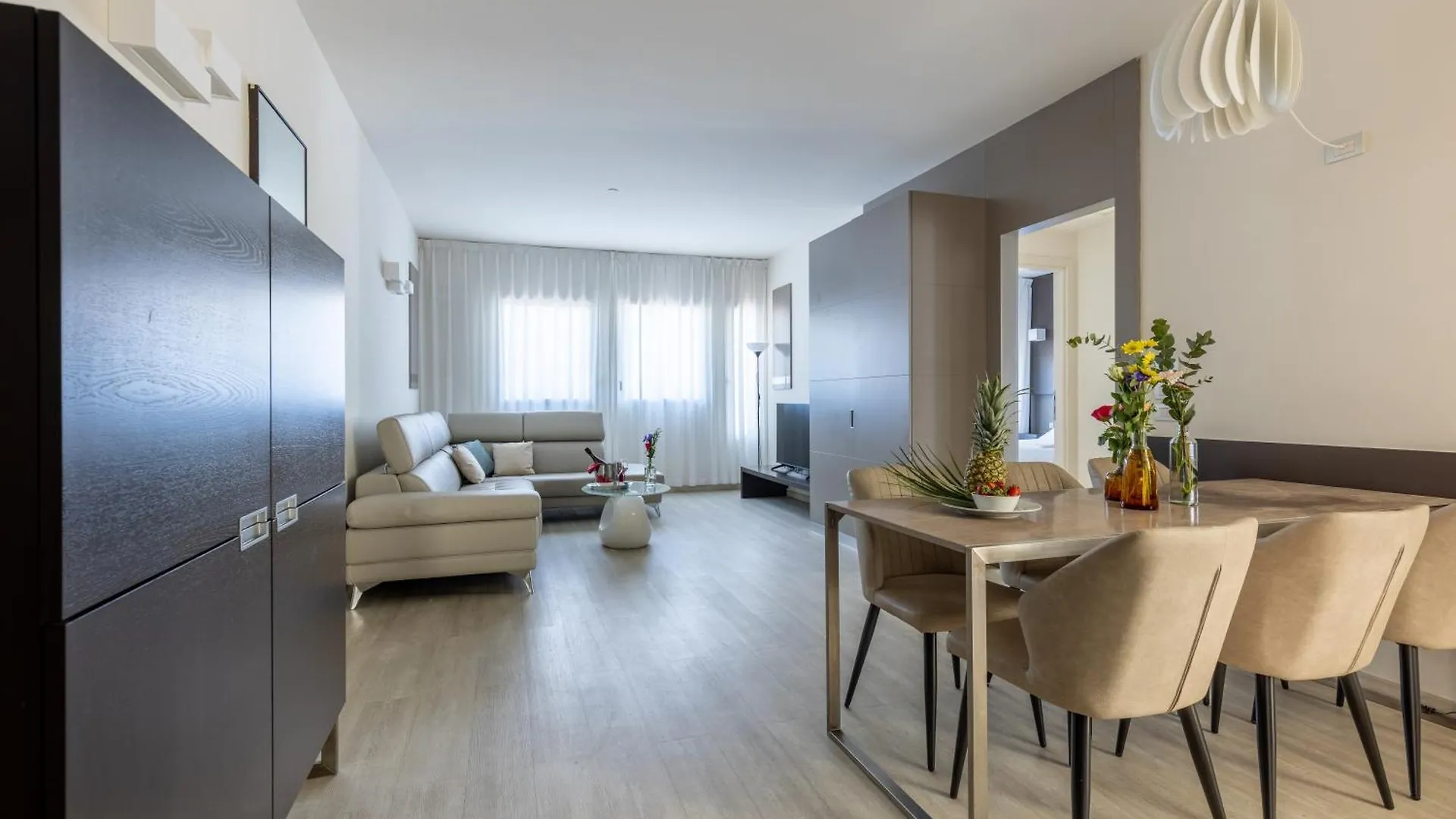 Wall Art Hotel & Residence Prato