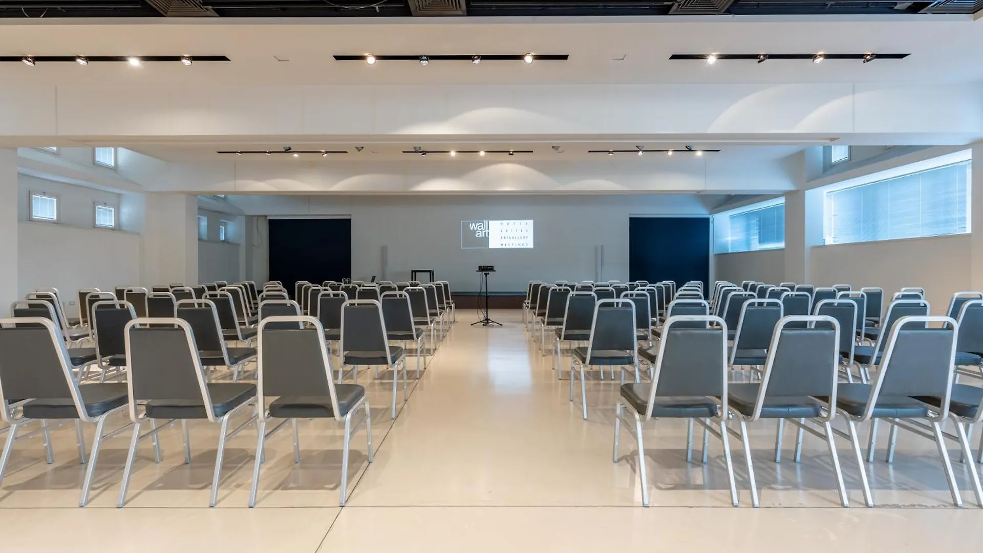 Wall Art Hotel & Residence Prato